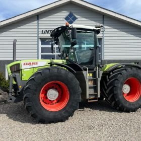 CLAAS XERION 3800 Med frontlift