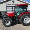 CASE IH Farmall 75 A Med frontlift og vendegear og brede hjul.