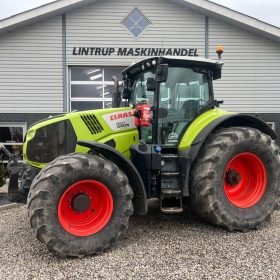 CLAAS AXION 850 CMatic med frontlift