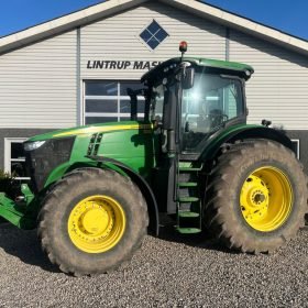 JOHN DEERE 7260R AP med frontlift og front PTO