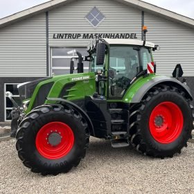 FENDT 828 Vario S4 Profi Plus Med frontlift